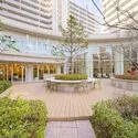 SHINTO CITY　III街区F棟 敷地内