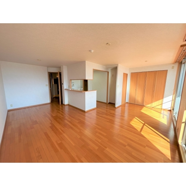 ルネヒューマンズガーデン鶴見 外観