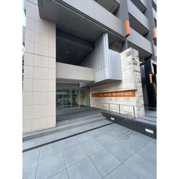 ＴＨＥ　ＳＡＫＡＥ　ＲＥＳＩＤＥＮＣＥ エントランス