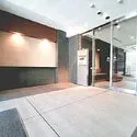 パークホームズ上野 現地2026年10月撮影　オートロックは二重の仕様。セキュリティが充実しております。