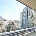 パークホームズ上野 現地2026年10月撮影　バルコニーから東京スカイツリーが一望できます。