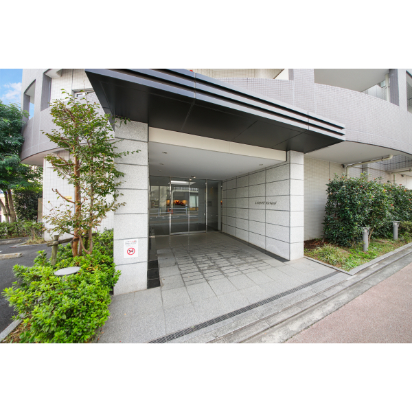 ルジェンテ吉祥寺 エントランス