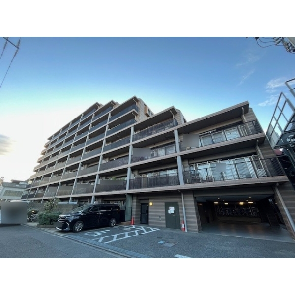 アデニウム和光 外観