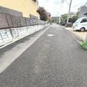 三鷹市上連雀１丁目 前面道路含む現地写真