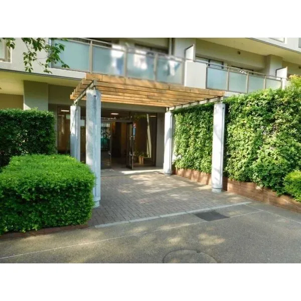 コープ野村クローバーシティ与野4番館 エントランス