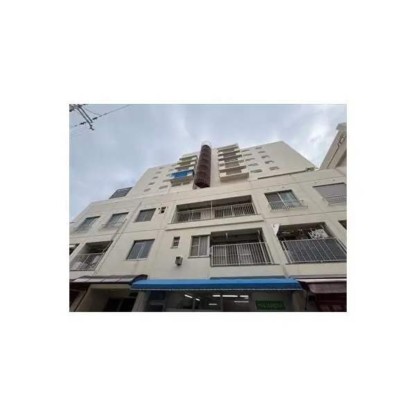 さんくれーる湊川 外観