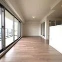ライオンズ須磨離宮公園 ご家族みんながくつろげる広々リビング