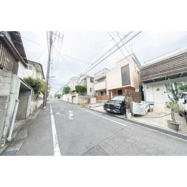 世田谷区砧2丁目 前面道路