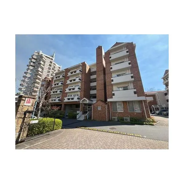 ベルコリーヌ南大沢５−１７第２号棟 外観