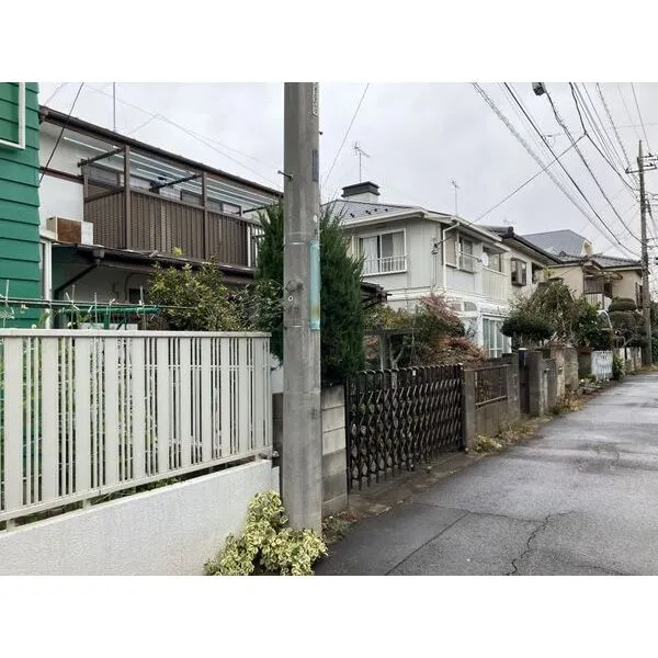 小平市花小金井6丁目 前面道路(南西側幅員約4m私道)2026年2月撮影