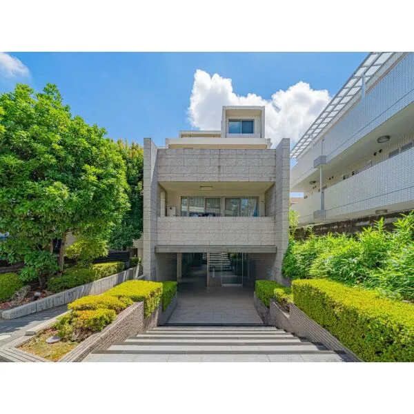 フォルム代々木公園リベディア 外観