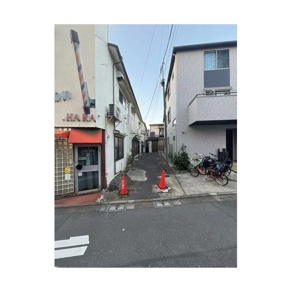 北区西ケ原3丁目 東側通路(2026年10月撮影)