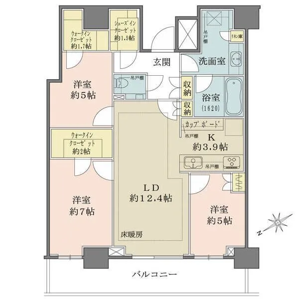 ザ・タワー横浜北仲 リビングを中心に、独立した3部屋が配置された無駄の少ないレイアウトです。