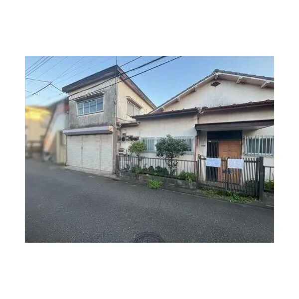 練馬区石神井町８丁目 現地（左側Ａ区画、右側Ｂ区画）
