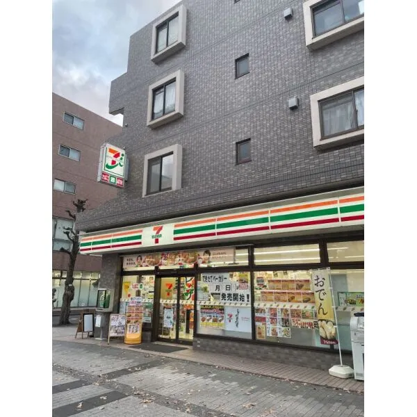 アイムふじみ野タワー西館 セブンイレブン富士見市ふじみ野駅西口店（コンビニ）まで約360m（徒歩5分）