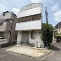 横浜市港北区綱島西５丁目 【間取り】3階建て、4LDKの間取り！角地立地につき、陽当たり良好です。全居室収納付きの、ゆとりあ…