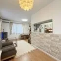 横浜市港北区綱島西５丁目 【リビングダイニング】　※CG加工により、一部小物等を消しています。