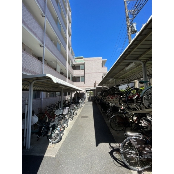 キャッスルマンション亀戸立花弐番館 駐輪場