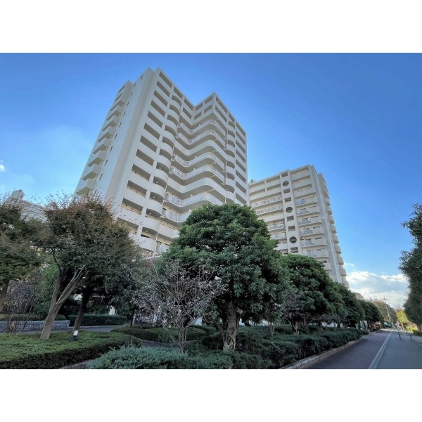 リジェンヌ京町３号棟 外観