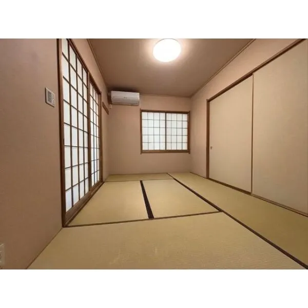 横浜市青葉区荏田西2丁目 CG加工で家具を消しております
