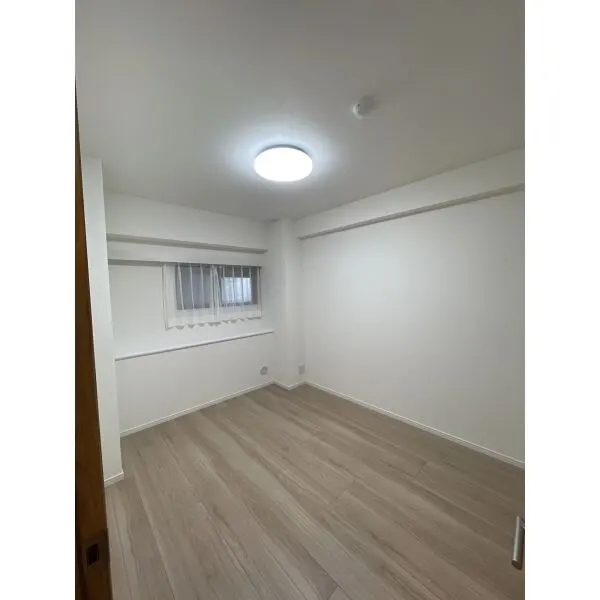 グランロイヤル曳舟 北西側洋室(約5.8畳)、家具調度品は売買対象外です。