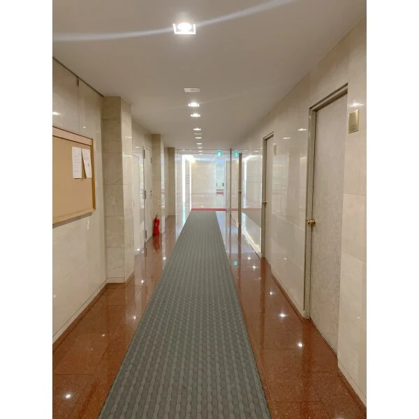三田綱町パークマンション 共用部分廊下