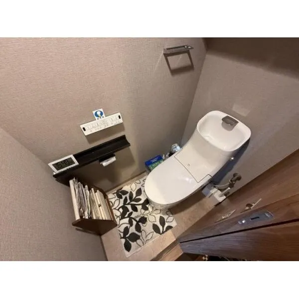 プレサンスジェネ千種内山II トイレ