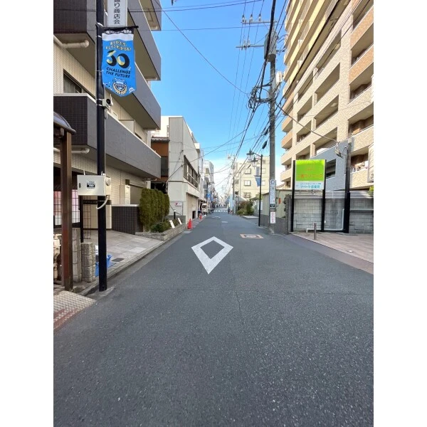 川崎市中原区北谷町 北東側約6.0m公道