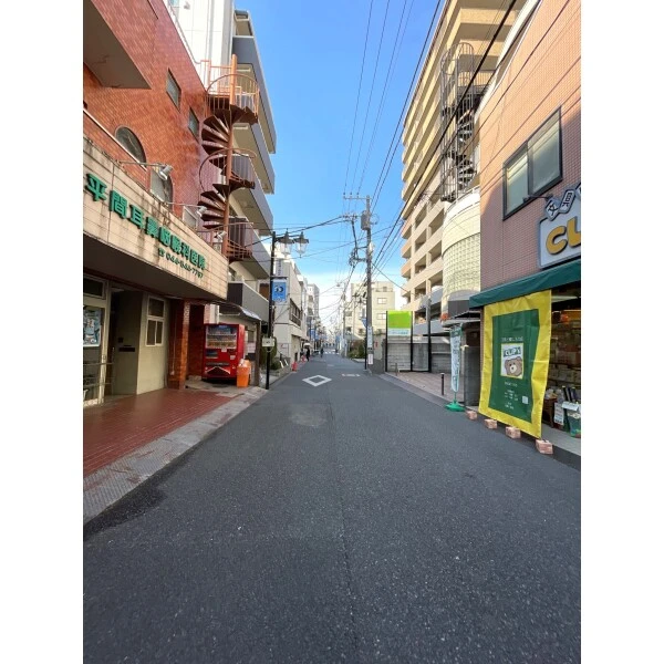 川崎市中原区北谷町 北東側約6.0m公道