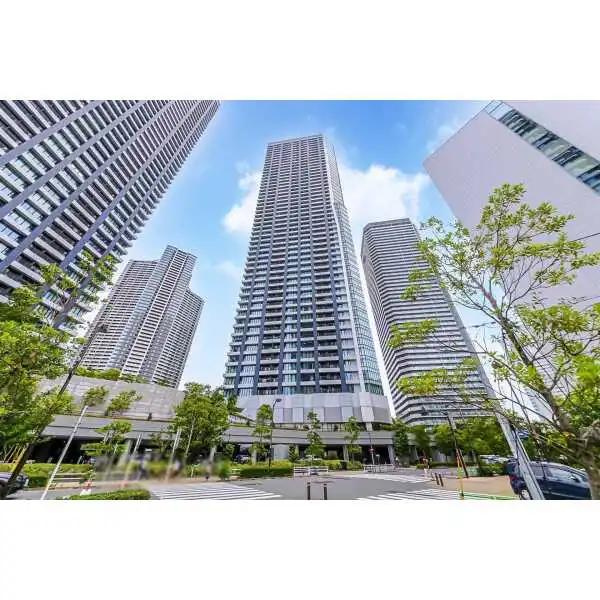 ＤＥＵＸ　ＴＯＵＲＳ（ドゥ・トゥール）ＥＡＳＴ 外観