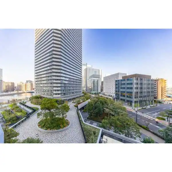 DEUX TOURS(ドゥ・トゥール)EAST その他画像