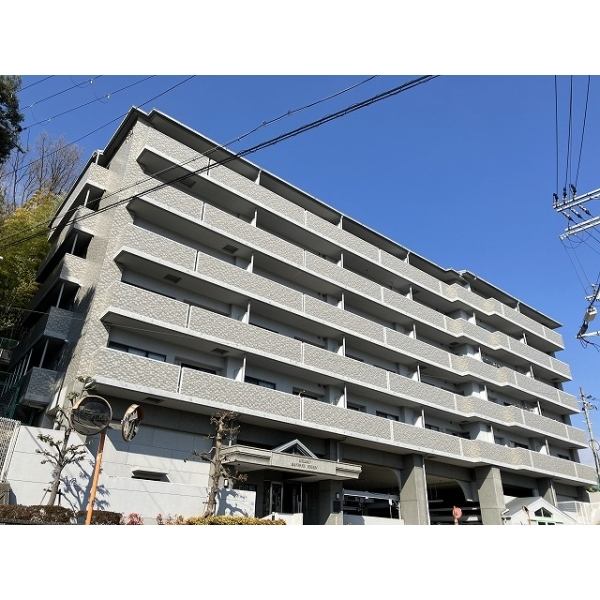 エスリード万博公園 外観