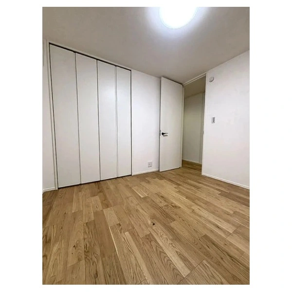 杉並区井草２丁目 1階5.2畳の洋室