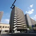 藤和シティホームズ烏丸五条 地上14階建て13階部分。東・南・西の3面バルコニーが設けられた、陽当り・通風良好な角住戸です。