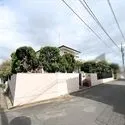 横浜市磯子区岡村７丁目 現地写真　南東側（２０２６年１０月撮影）