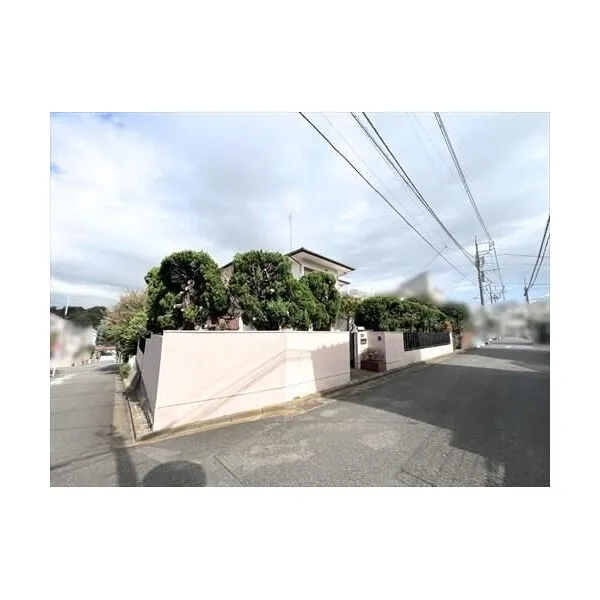 横浜市磯子区岡村7丁目 現地写真 南東側(2026年10月撮影)