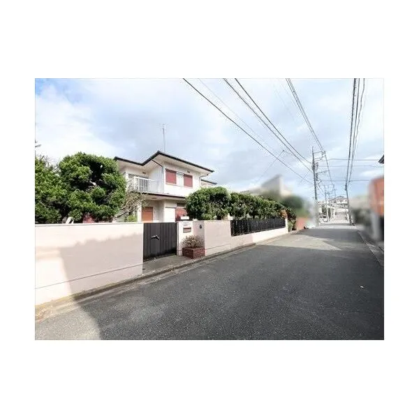 横浜市磯子区岡村7丁目 現地写真 南東側(2026年10月撮影)