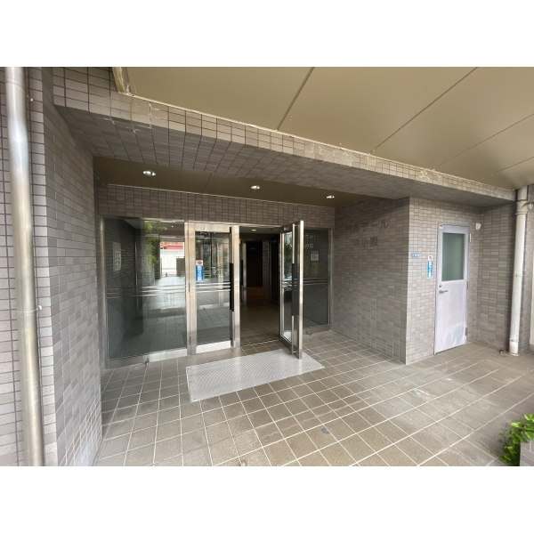 東大阪市中小阪5丁目 パルテール中小阪 エントランス