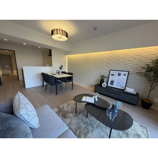 芦屋ハイツ翠ヶ丘 リビングです。