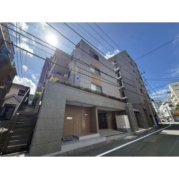 エスティメゾン四谷坂町 外観