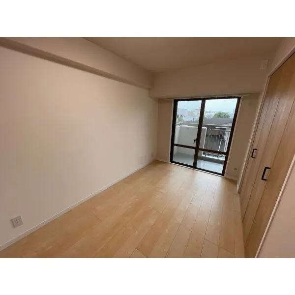 セソール川崎京町ハイライズフォースピア　 洋室約6畳