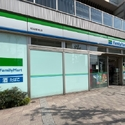 大田区西糀谷４丁目 ファミリーマート糀谷駅南店まで約140m(徒歩約2分)（コンビニ）まで約140m（徒歩2分）