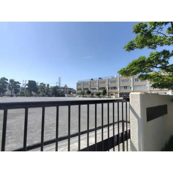 板橋区高島平7丁目 板橋区立高島第一小学校 80m