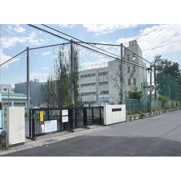 柏市布施 柏市立富勢中学校（中学校）まで約1200m（徒歩15分）
