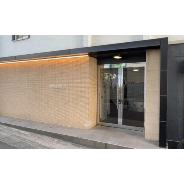 グランハイツ中野坂上 エントランス