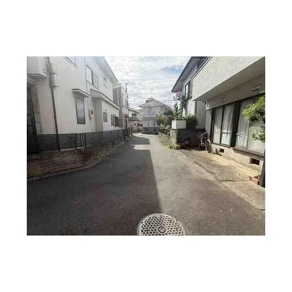 小平市小川町１丁目 前面道路含む現地（２０２６年９月撮影）