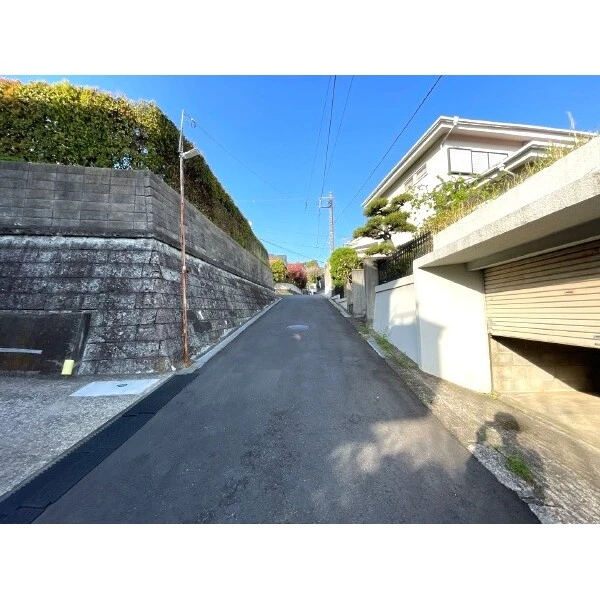 鎌倉市梶原２丁目 前面道路