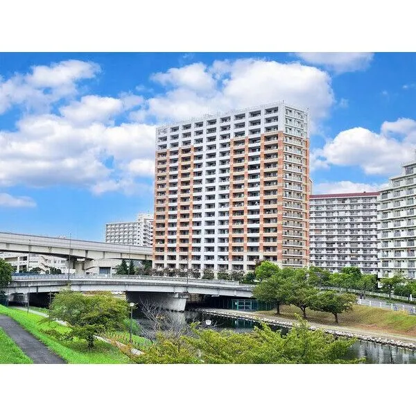 Ｂｒｉｌｌｉａ大島小松川公園（ブリリア大島小松川… 外観