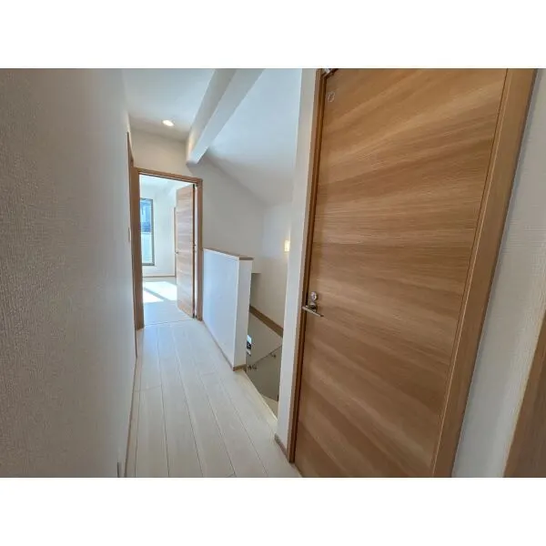 横浜市神奈川区三ツ沢中町 2Fホール