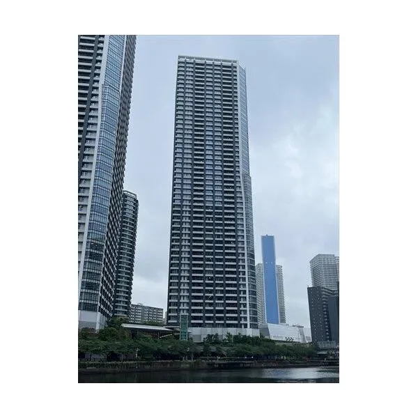 ドゥ・トゥール 外観